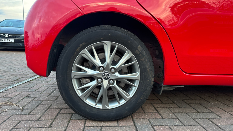 Toyota Yaris 1.5 Hybrid Icon 5dr CVT Hybrid Hatchback